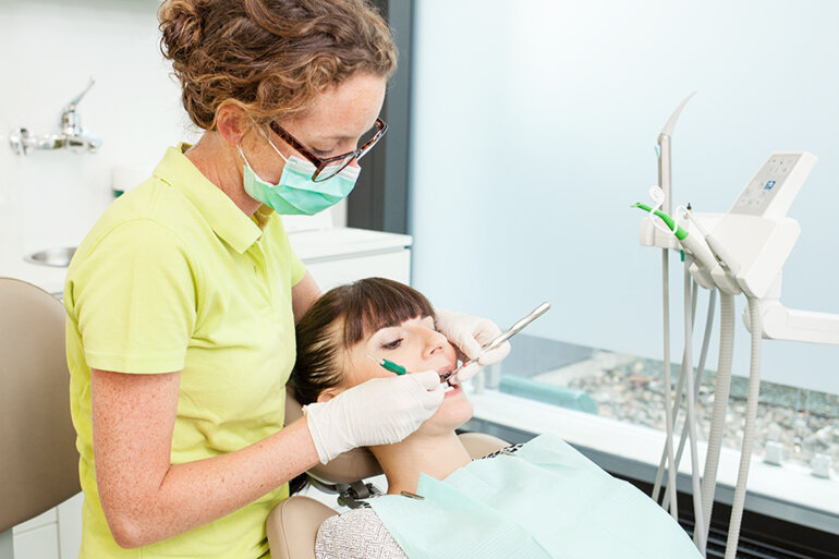 Dentalhygieniker/in HF