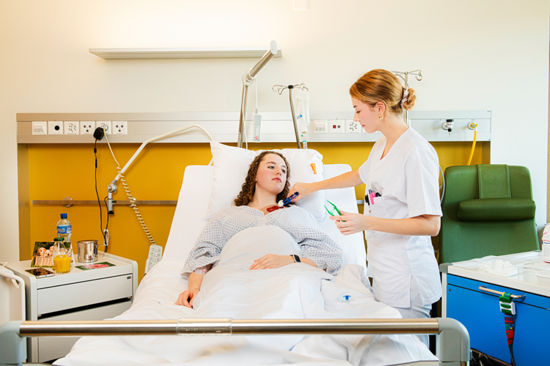 Pflegefachfrau/-mann HF